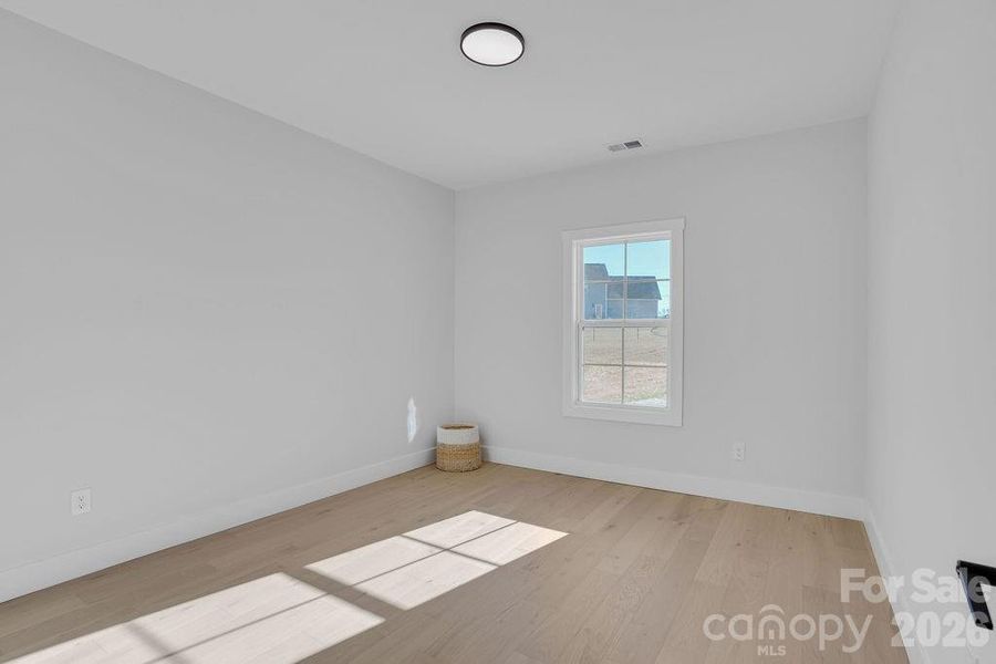 Spacious, unfurnished interior of a new home in , Lincolnton (Image 37).