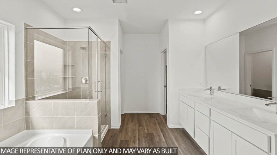 Furnished interior view inside a new home in East Williams Cove, Conroe (Image 5).