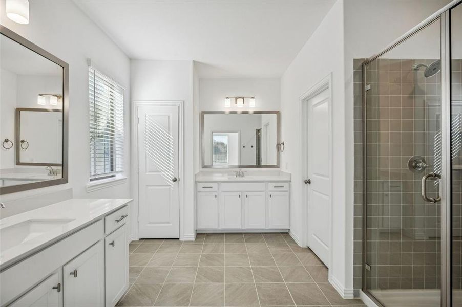 Plenty of room for 2 in the lovely owner's bath.