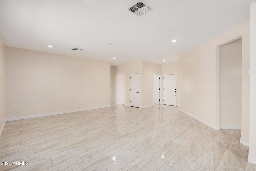 10420 W San Lazaro 10420 W San Lazaro