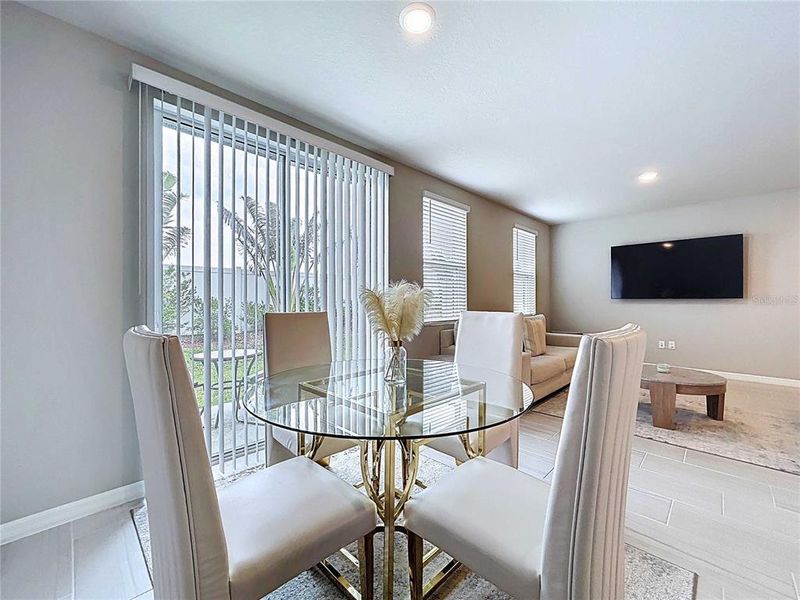 Furnished interior view inside a new home in , Wesley Chapel (Image 40).
