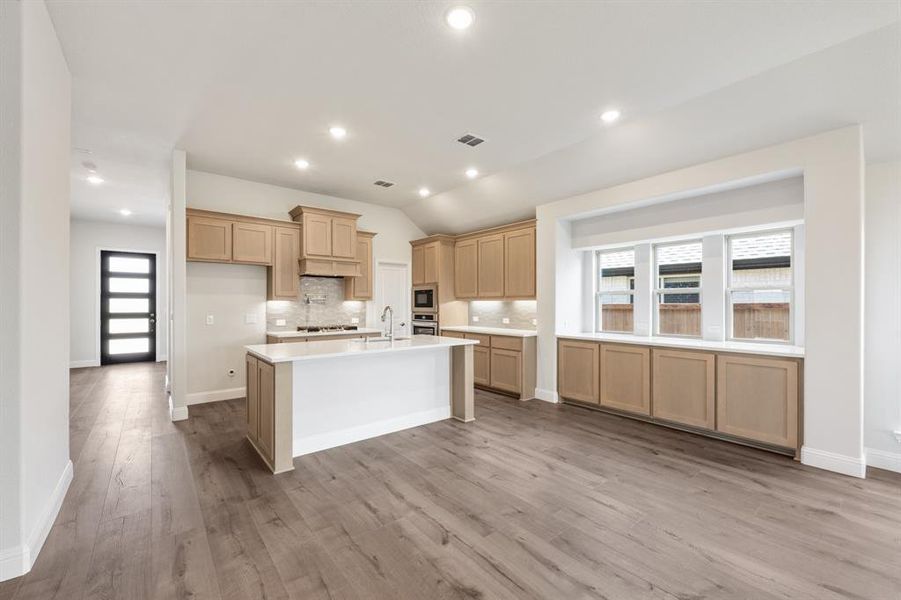 Image 36 of a home in Stone River Glen 50s. Image 36 of a home in Stone River Glen 50s.