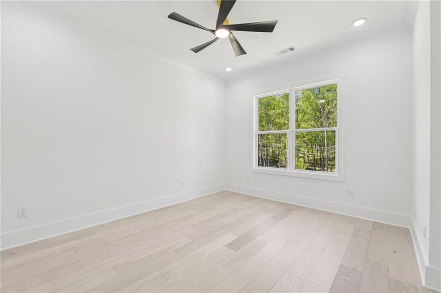 Spacious, unfurnished interior of a new home in , Grayson (Image 38).