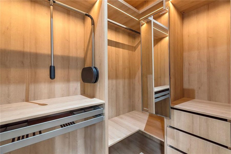 Image 37 of a home in . Image 37 of a home in .