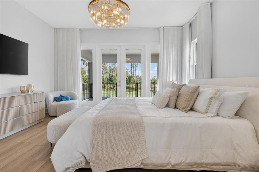 Furnished interior view inside a new home in , Montverde (Image 36).