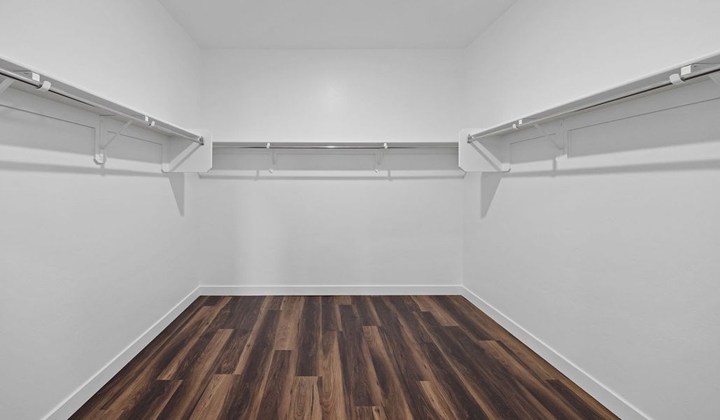 Spacious, unfurnished interior of a new home in Solterra, Green Valley (Image 39).