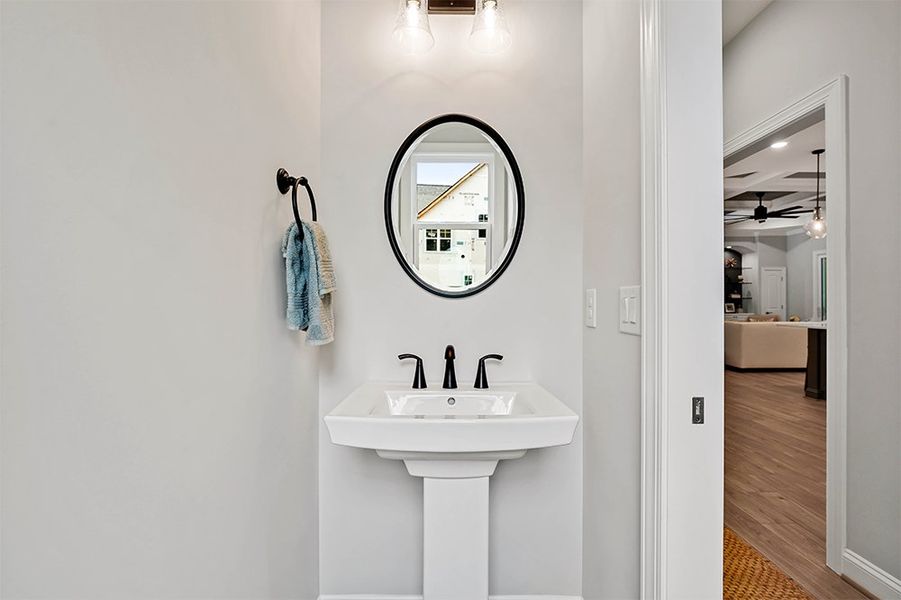 Jonesport, Powder Room