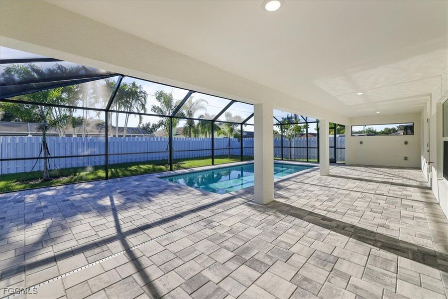 Image 35 of a home in Cape Coral.