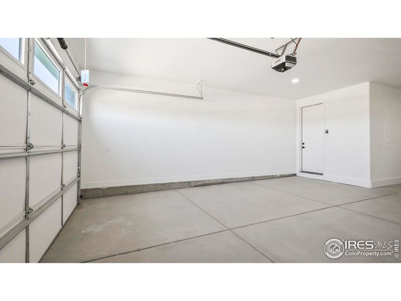 2 car garage with tandem 3rd space 2 car garage with tandem 3rd space