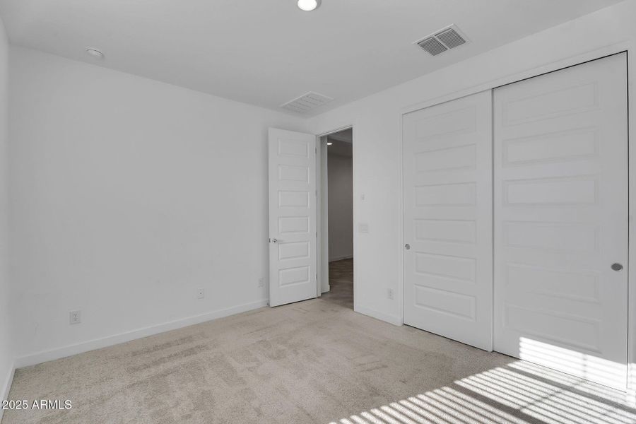 29-web-or-mls-Flower-29