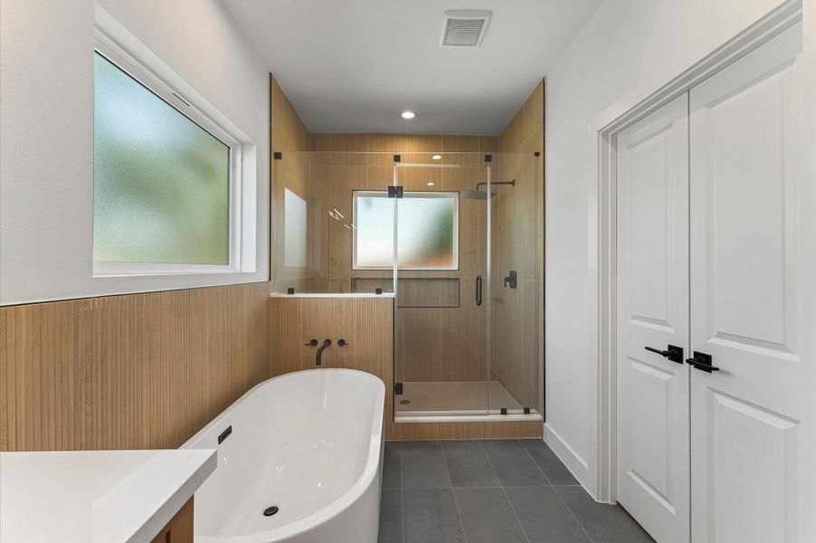 Furnished interior view inside a new home in , Houston (Image 18). Furnished interior view inside a new home in , Houston (Image 18).