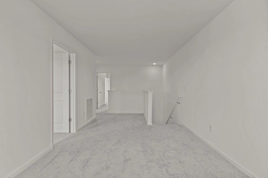 Representative unfurnished interior of a home built from the Radiance by Starlight Homes in Green Hill, Louisburg (Image 19).