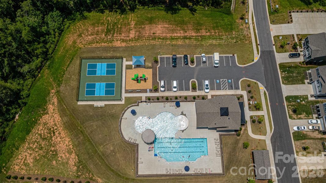 Community amenities in Fergus Crossing, York (Image 35). Community amenities in Fergus Crossing, York (Image 35).
