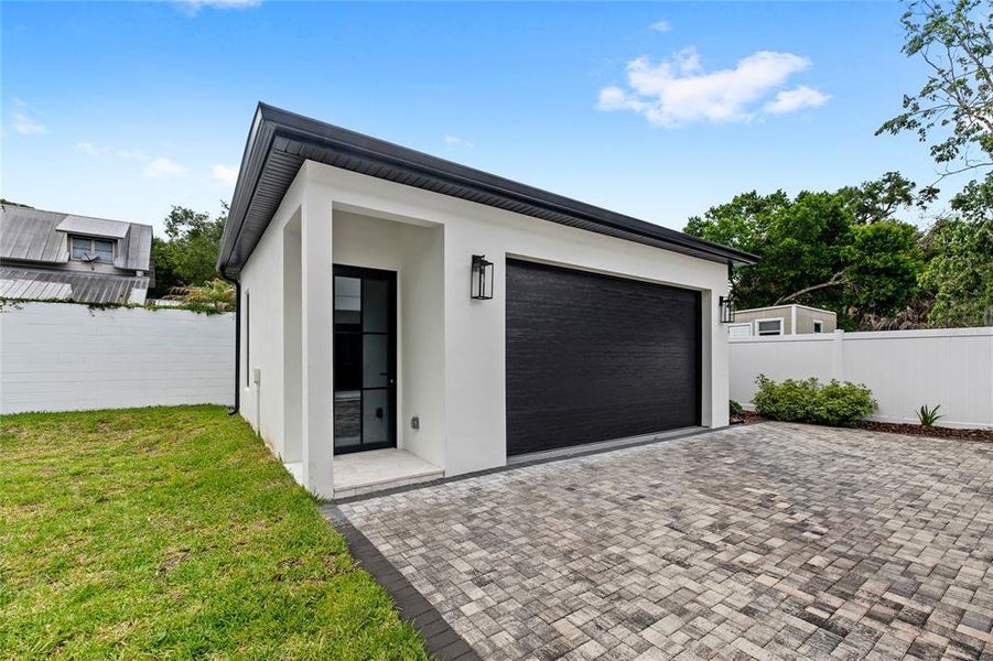 Exterior details and patio area of a home in , Orlando (Image 34). Exterior details and patio area of a home in , Orlando (Image 34).