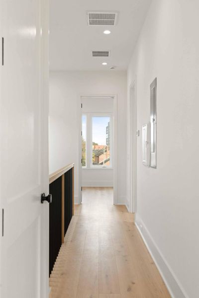 Spacious, unfurnished interior of a new home in , Charleston (Image 22).