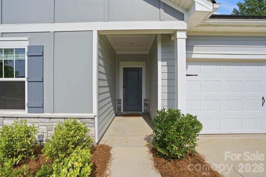Exterior details and patio area of a home in , Charlotte (Image 4).