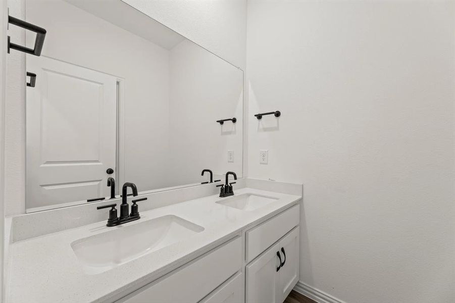 Image 28 of a home in Gateway Parks.