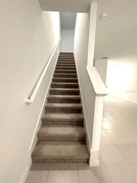 Spacious, unfurnished interior of a new home in , Zephyrhills (Image 9).