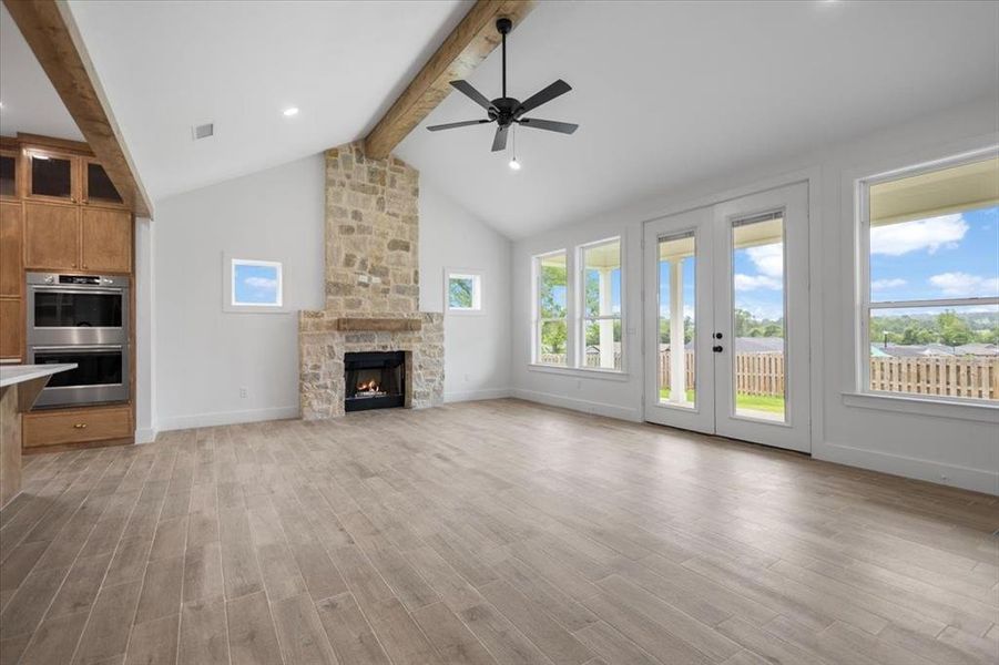 Spacious, unfurnished interior of a new home in , Lindale (Image 31).