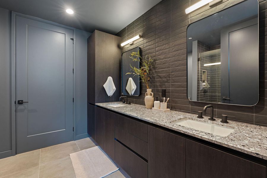 Furnished interior view inside a new home in , Austin (Image 9).