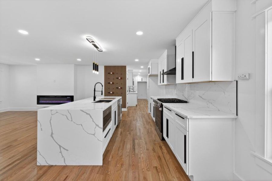 Furnished interior view inside a new home in , Norcross (Image 36).