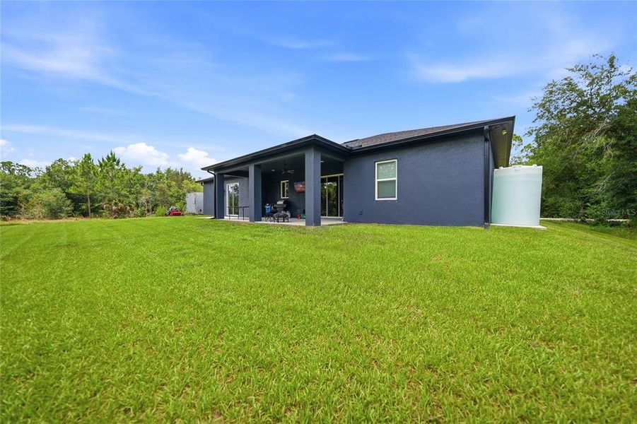 Exterior details and patio area of a home in , Punta Gorda (Image 27). Exterior details and patio area of a home in , Punta Gorda (Image 27).