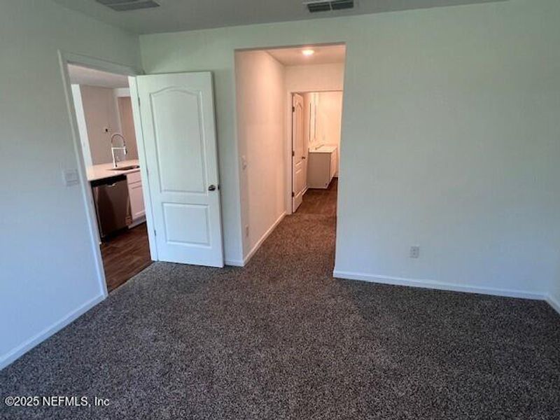 Spacious, unfurnished interior of a new home in Sawmill Branch Express, Palm Coast (Image 25). Spacious, unfurnished interior of a new home in Sawmill Branch Express, Palm Coast (Image 25).