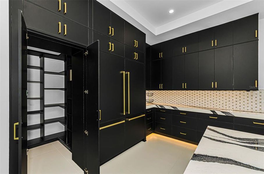 Furnished interior view inside a new home in , Treasure Island (Image 16).