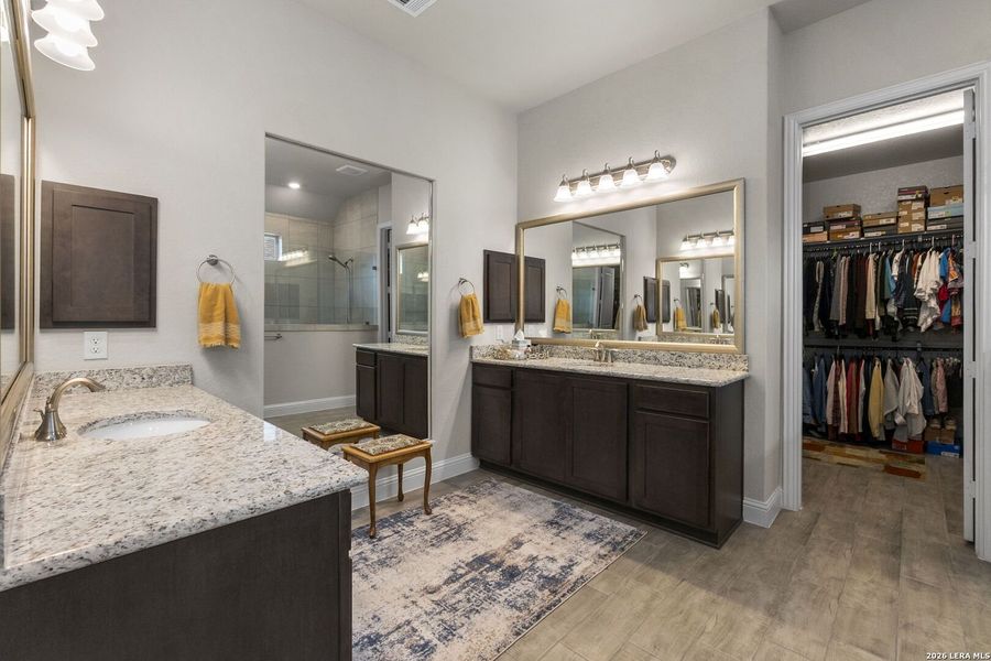 Furnished interior view inside a new home in Elkhorn Ridge, Boerne (Image 27).