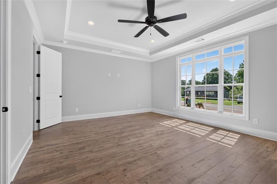 Spacious, unfurnished interior of a new home in , Flowery Branch (Image 49). Spacious, unfurnished interior of a new home in , Flowery Branch (Image 49).