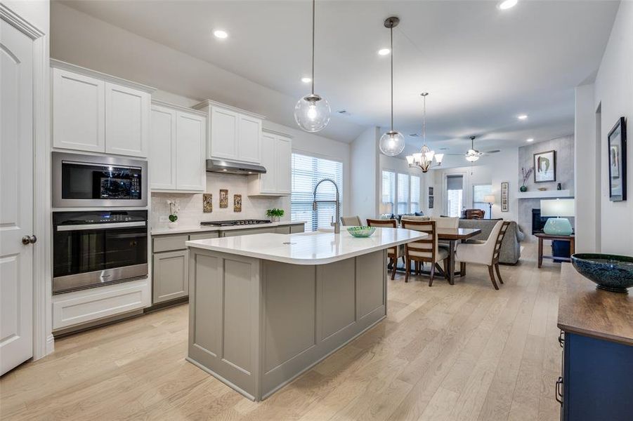 Furnished interior view inside a new home in , Celina (Image 33).