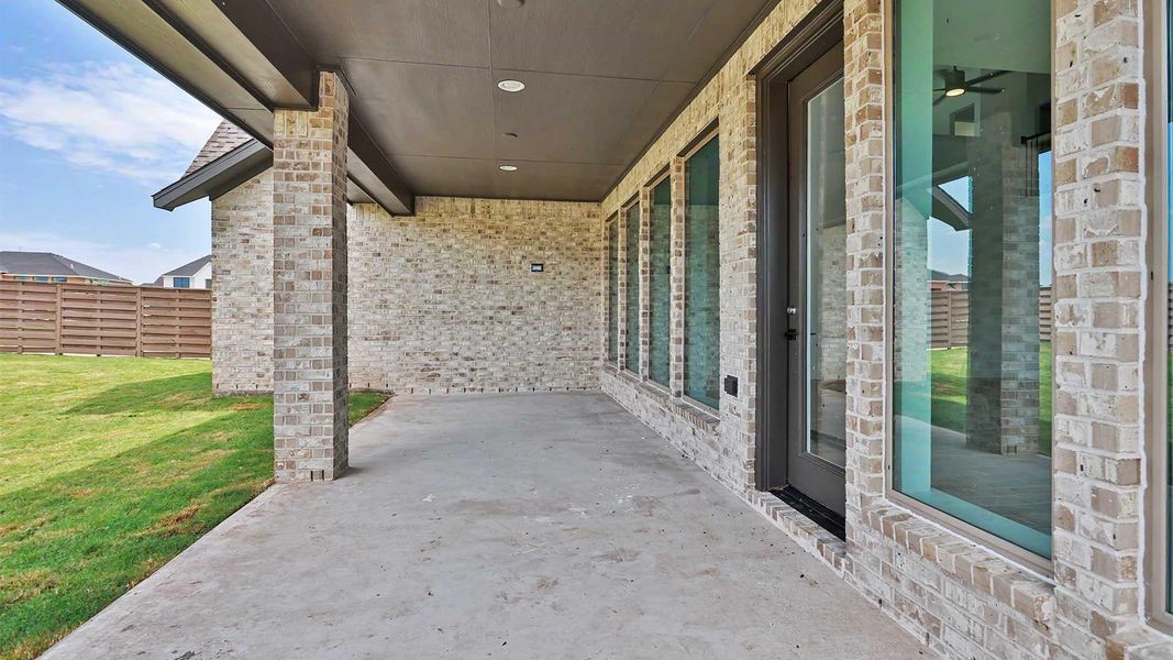 Exterior details and patio area of a home in StoneCreek Estates, Richmond (Image 4).