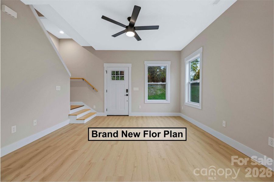 Spacious, unfurnished interior of a new home in , Hendersonville (Image 18).