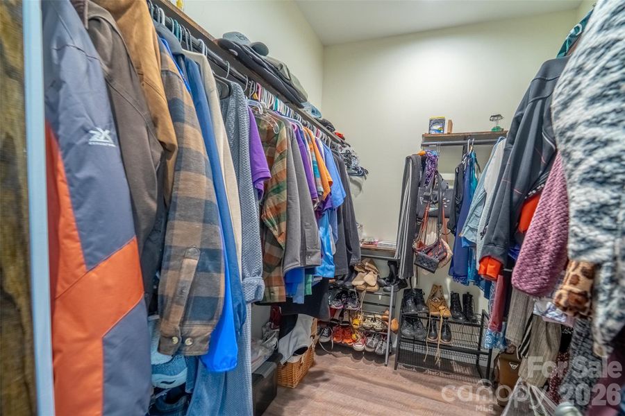 Close-up of interior finishes inside a home in , Bryson City (Image 18). Close-up of interior finishes inside a home in , Bryson City (Image 18).