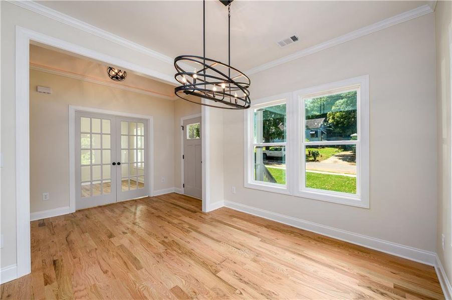 Spacious, unfurnished interior of a new home in , Atlanta (Image 20).