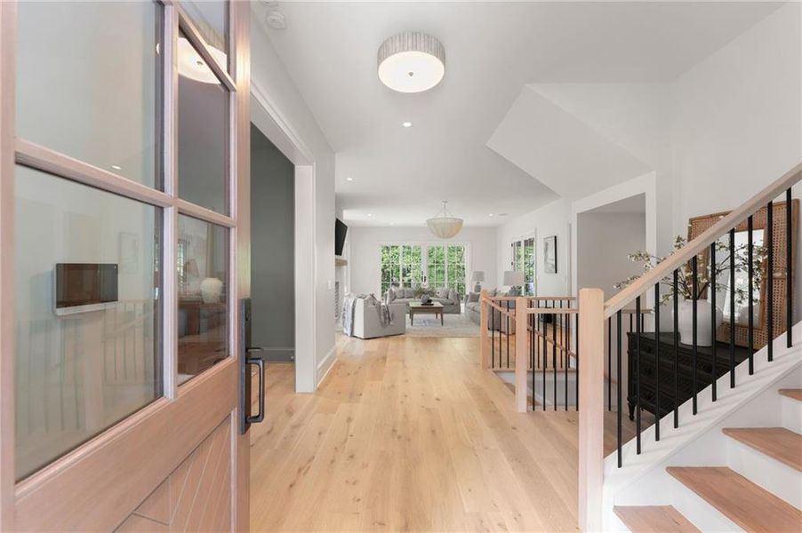 Furnished interior view inside a new home in , Dawsonville (Image 83).