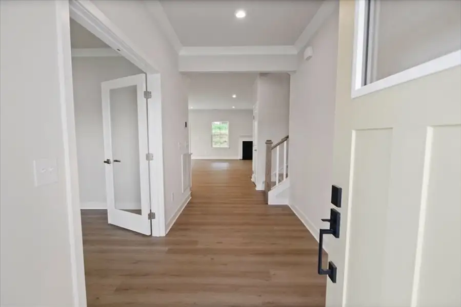Spacious, unfurnished interior of a new home in Stillwood Farms, Easley (Image 9).