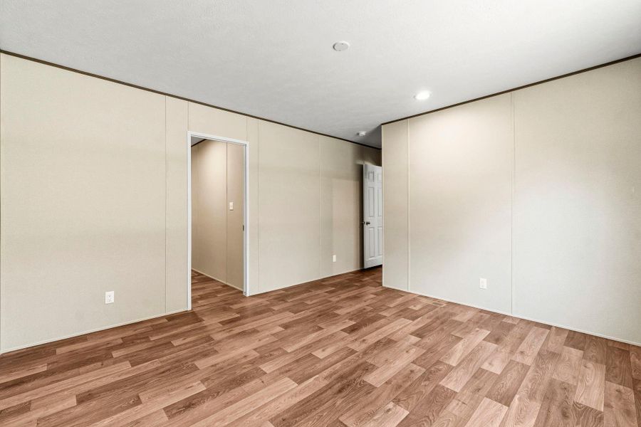 Spacious, unfurnished interior of a new home in , Livingston (Image 23). Spacious, unfurnished interior of a new home in , Livingston (Image 23).