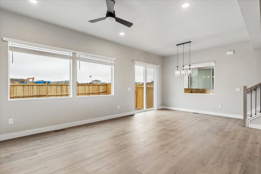 Spacious, unfurnished interior of a new home in Aspen Meadows, Colorado Springs (Image 16). Spacious, unfurnished interior of a new home in Aspen Meadows, Colorado Springs (Image 16).