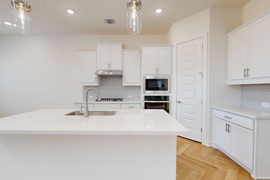 Furnished interior view inside a new home in Barksdale, Leander (Image 7).