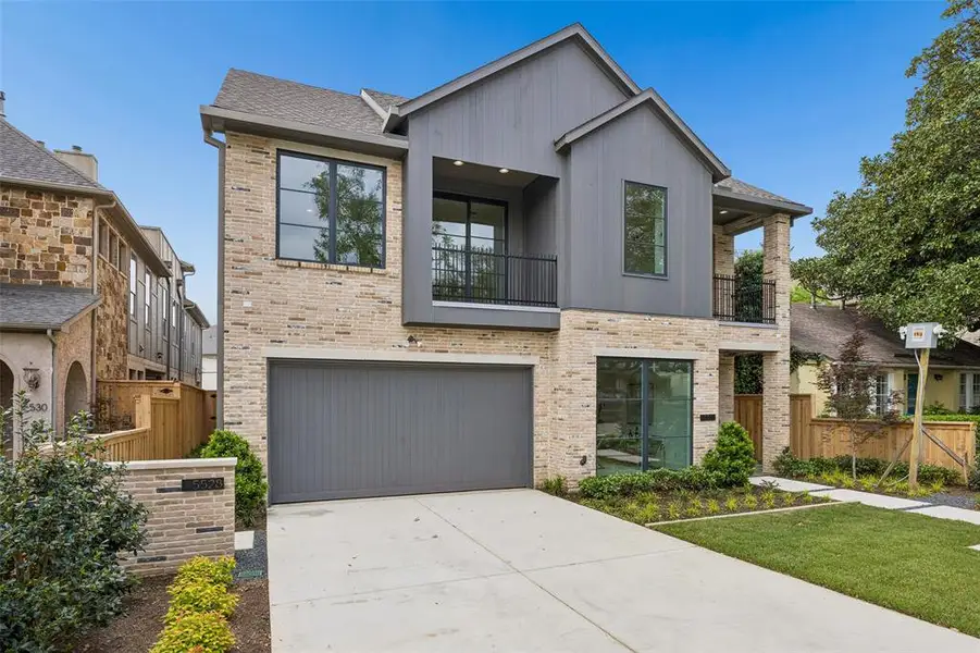 Front exterior of a new home in , Dallas, TX, highlighting curb appeal (Image 2). Front exterior of a new home in , Dallas, TX, highlighting curb appeal (Image 2).