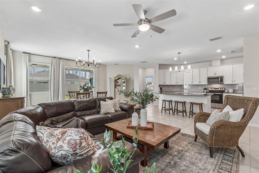Furnished interior view inside a new home in Riverstone, Land O' Lakes (Image 39). Furnished interior view inside a new home in Riverstone, Land O' Lakes (Image 39).