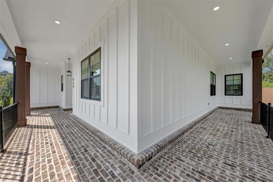 Image 40 of a home in .