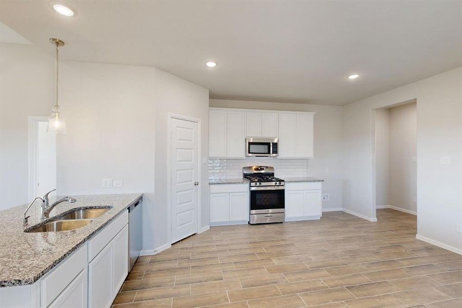 Furnished interior view inside a new home in Meadow Park, Ponder (Image 11). Furnished interior view inside a new home in Meadow Park, Ponder (Image 11).