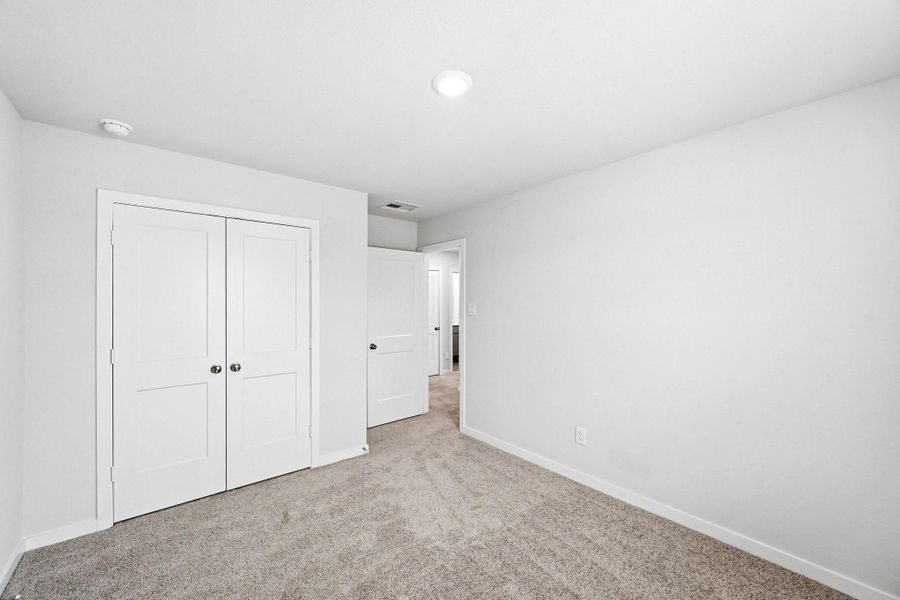 Spacious, unfurnished interior of a new home in Barrett Crossing, Crosby (Image 12).