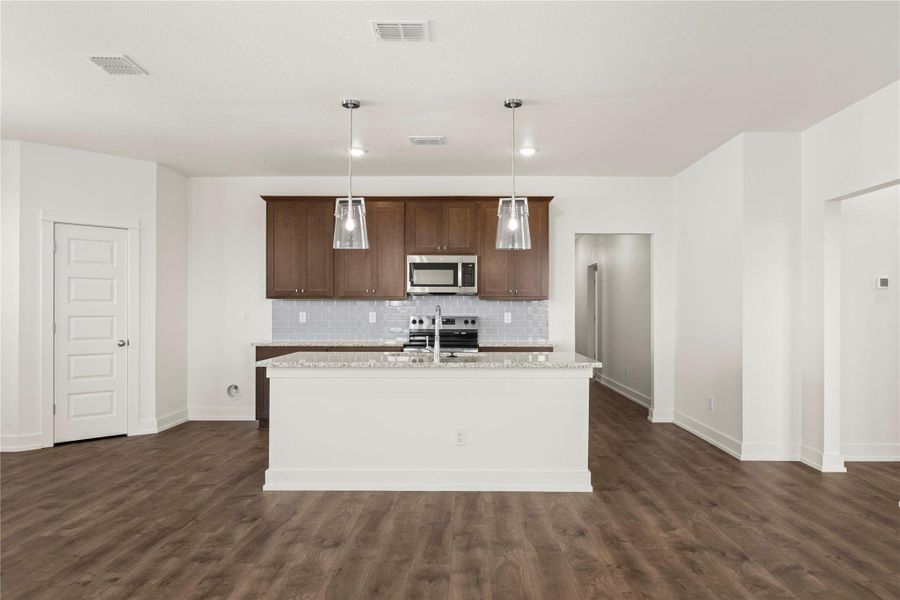 Please Note: These interior photos are not of the actual design but are of a completed home wiht a similar floor plan. Finishes, features, and layouts may vary. Please Note: These interior photos are not of the actual design but are of a completed home wiht a similar floor plan. Finishes, features, and layouts may vary.