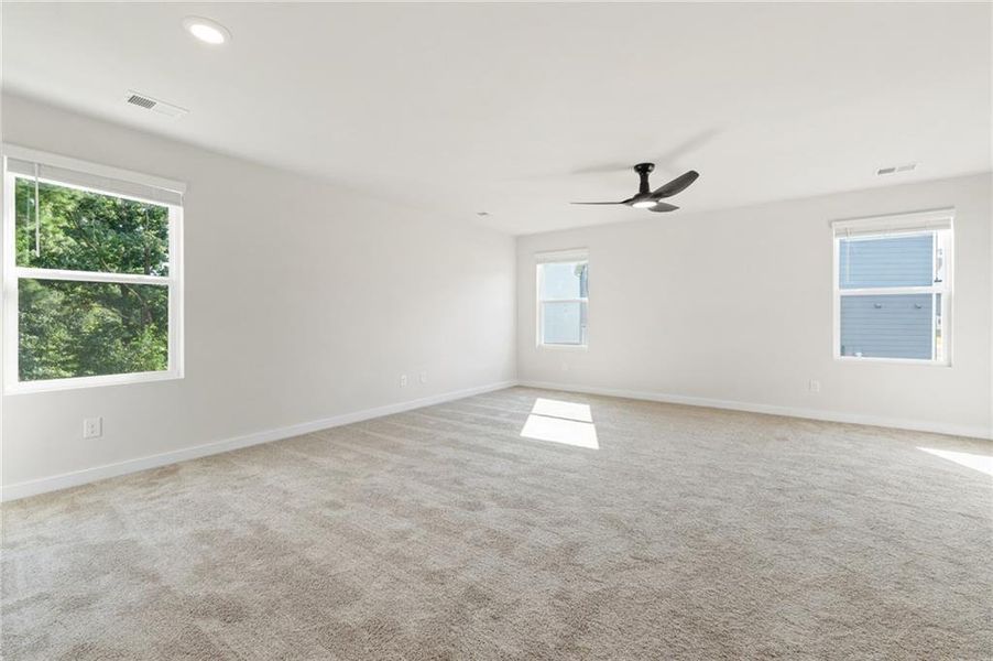 Spacious, unfurnished interior of a new home in Fern Dale, Fairburn (Image 24).