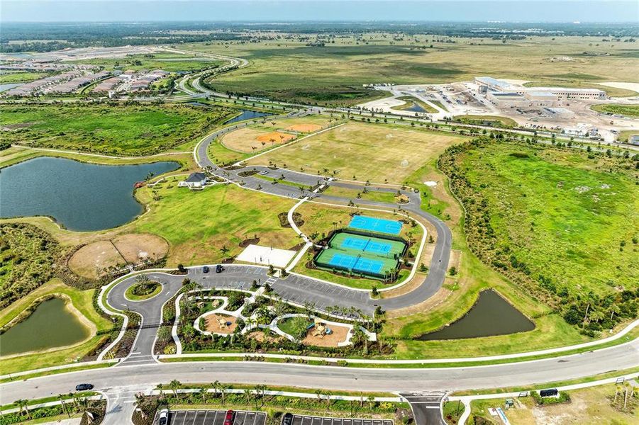 Community amenities in , Sarasota (Image 54). Community amenities in , Sarasota (Image 54).