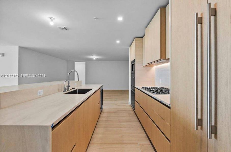 Furnished interior view inside a new home in , Pompano Beach (Image 15).