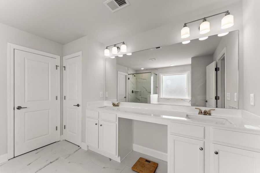 Furnished interior view inside a new home in , Homer (Image 30).